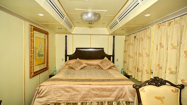 Palace On Wheels- Itinerary and Ticket Fare