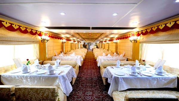 Palace In Wheels-Interior
