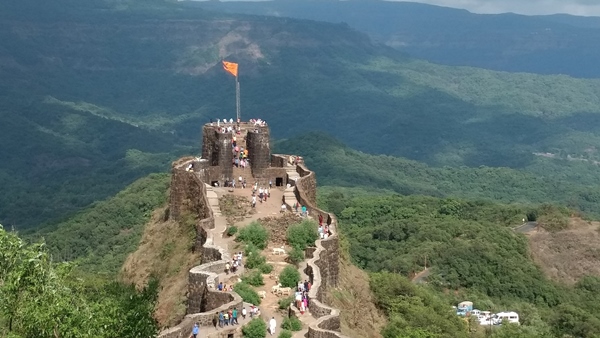  fort trek in maharashta,