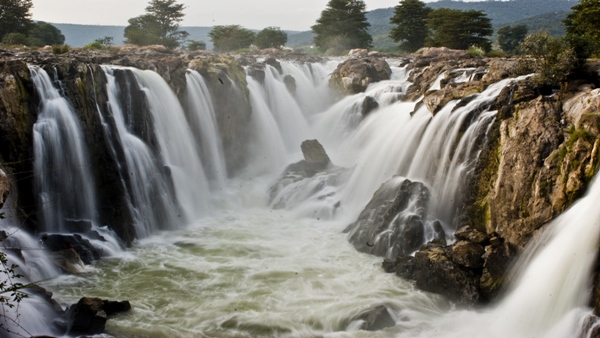 One Day Trip To Hogenakkal Falls 