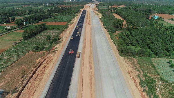 Bengaluru-Chennai Expressway -Proress Update
