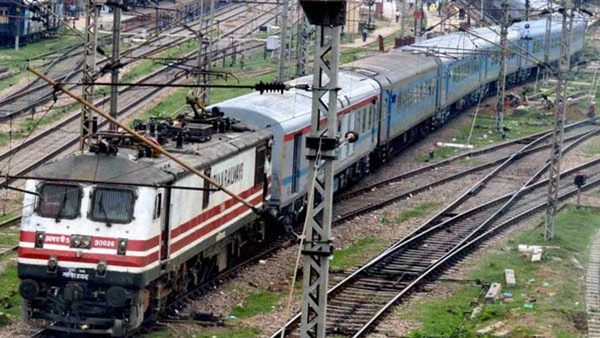 Onam Sepcial Train on Kochuveli-Shalimar Route Service Extended For Onam Travellers