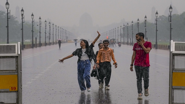 IMD Issues Orange Alert In Delhi NCR Region Isolated Heavey Rain