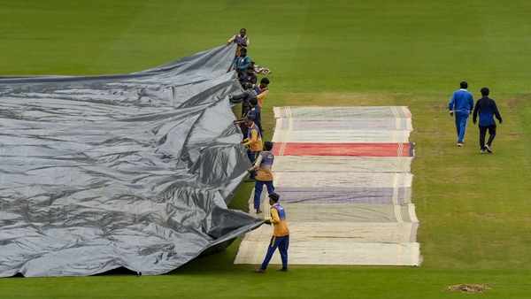 Bangalore Weather Update Light Rainfall Today Cloudy Skies Expected on April 30