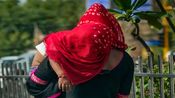 Heatwave Alert in Northwest India Delhi May Hit 42 Degree