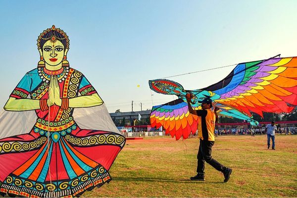 Best Time to Color the Sky, the Kite Festival 2023!  Apprehend the culture with Images