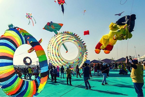 Best Time to Color the Sky, the Kite Festival 2023!  Apprehend the culture with Images