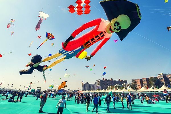 Best Time to Color the Sky, the Kite Festival 2023!  Apprehend the culture with Images