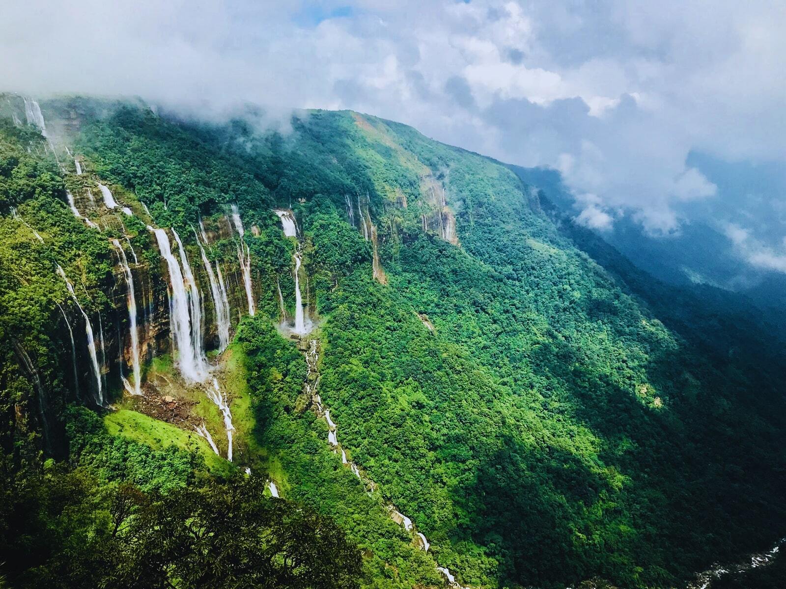 Why is Meghalaya Emerging as the Best Tourist Destination in Northeast India?