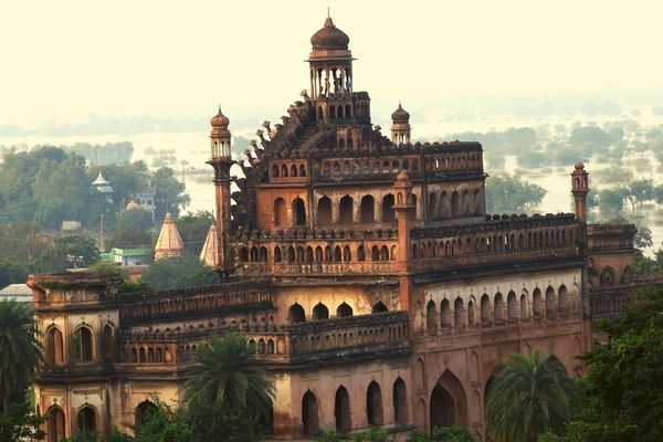 Why Should You Visit Lucknow? Explore the Architectural Marvels.