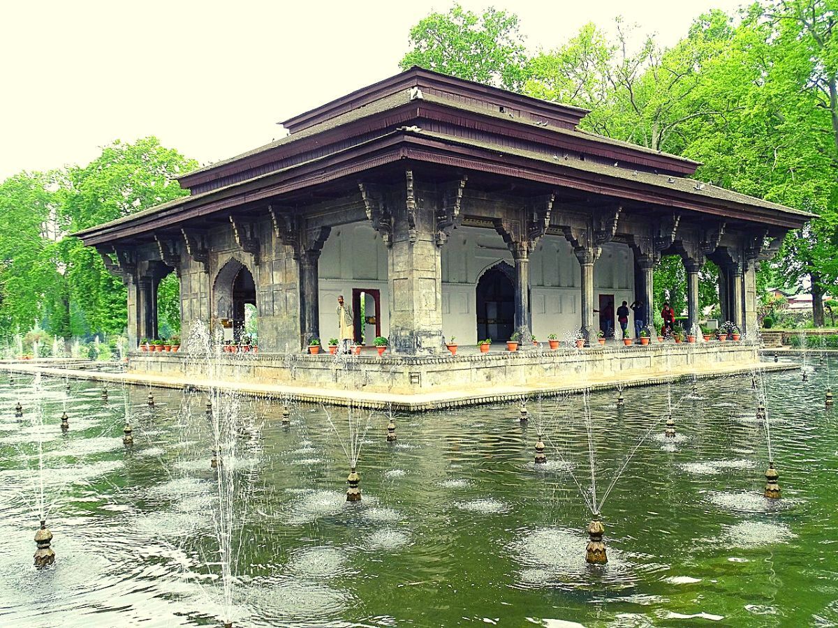 Best Summer Destination in the Kashmir Valley- Srinagar