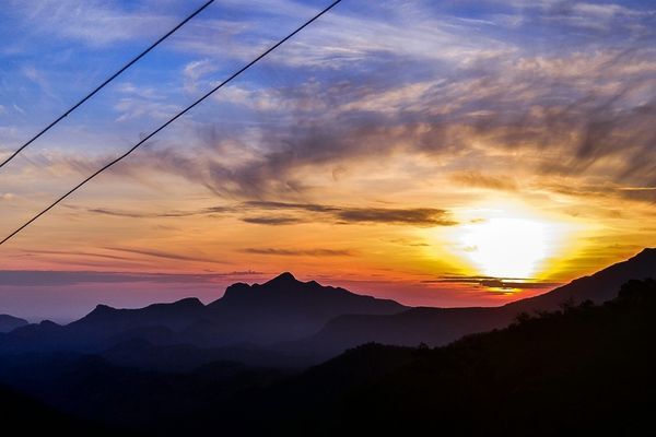 Munnar- The Most Romantic Place in Kerala to Visit With Your Partner
