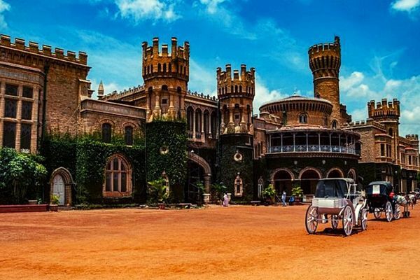 Take a Virtual Tour of Bangalore Palace Through Some Best Images