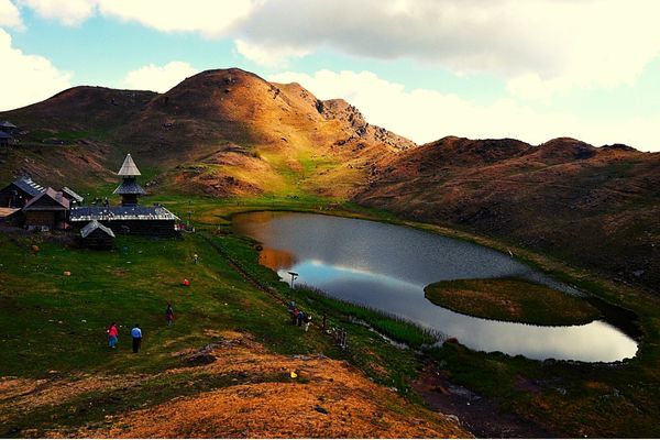 The Best Natural Places to Explore in Himachal Pradesh! Here is the list