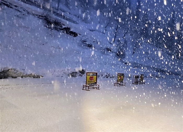 In pics: Experiencing Fresh Snowfall at the Atal Tunnel