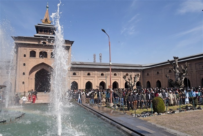 The Beauty of Ramadan: A Photo Gallery of Faith and Tradition