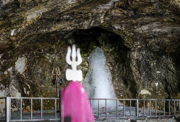 Amarnath Yatra: Connecting with Faith Amidst Nature's Grandeur