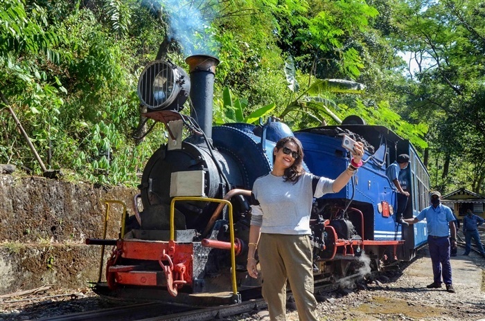 Darjeeling: A Cool Retreat from Summer Heat for Weary Travelers