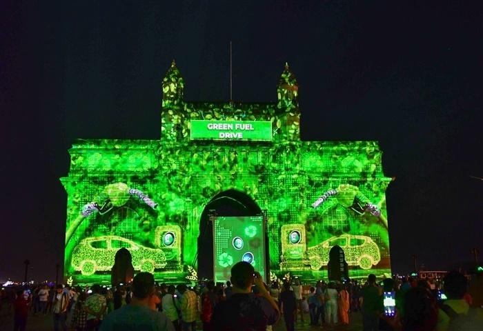 A Glimpse into History: The Story Behind Mumbai's Iconic Gateway