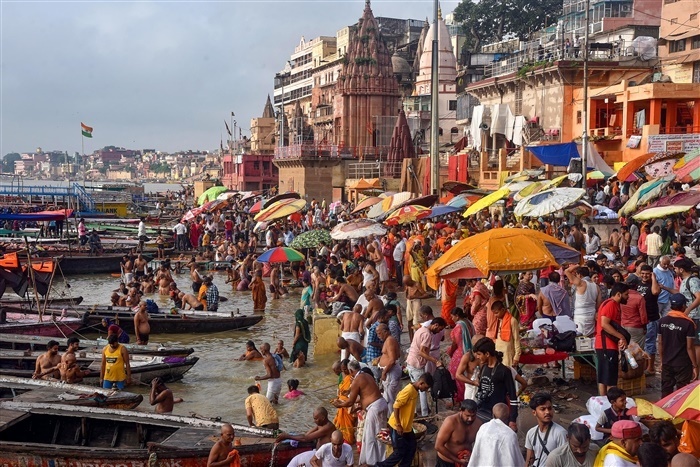 Glimpses of Divinity: Mesmerizing Images from Varanasi's Revered Ghats