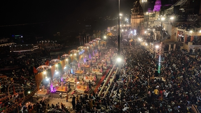 Glimpses of Divinity: Mesmerizing Images from Varanasi's Revered Ghats