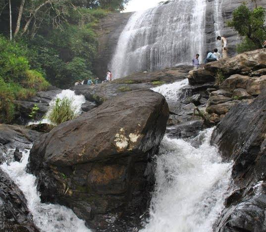 Chelavara Falls