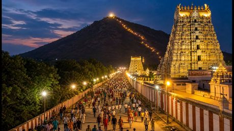 திருவண்ணாமலை கிரிவலம்: கூட்ட நெரிசலைத் தவிர்க்க சிறந்த நேரம் எது? போக்குவரத்து மாற்றங்கள் மற்றும் முக்கிய வழிகாட்டுதல்கள்!