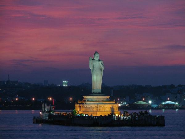 ஹுசேன் சாகர் ஏரி ஹுசேன் சாகர் ஏரி