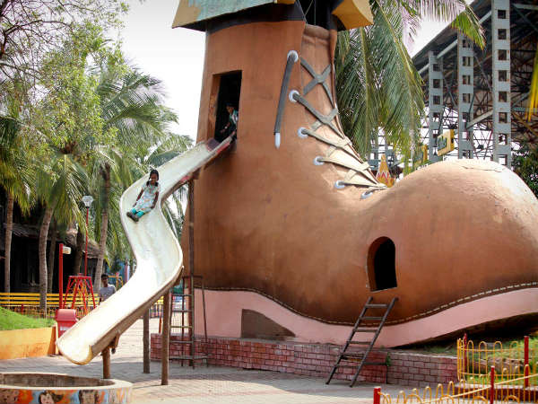 ஷூ ஹவுஸ் 