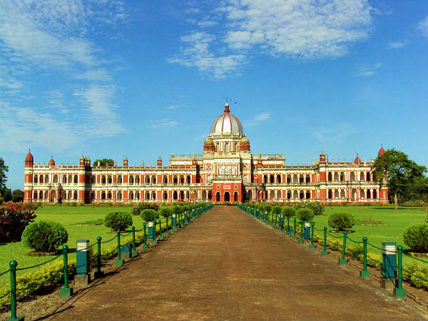 கூச் பிஹார் அரண்மனை கூச் பிஹார் அரண்மனை