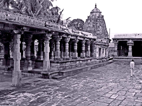 சௌம்யநாயகி அம்மன் சந்நிதி சௌம்யநாயகி அம்மன் சந்நிதி