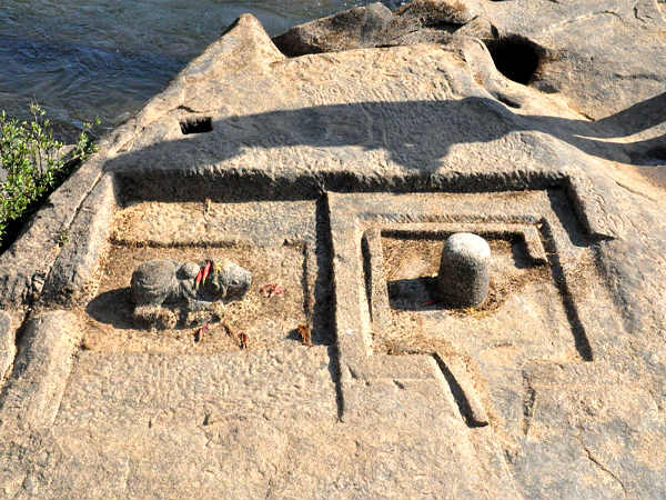 லிங்கமும், நந்தியும்!