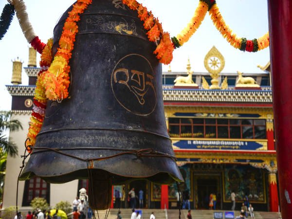 ஆலயமணி ஆலயமணி