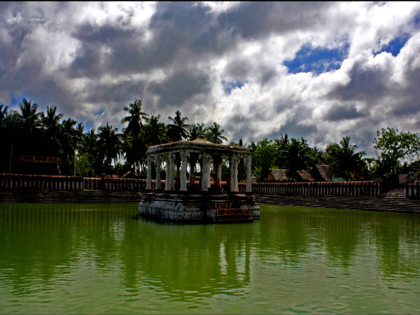 லக்ஷ்மண தீர்த்தம்