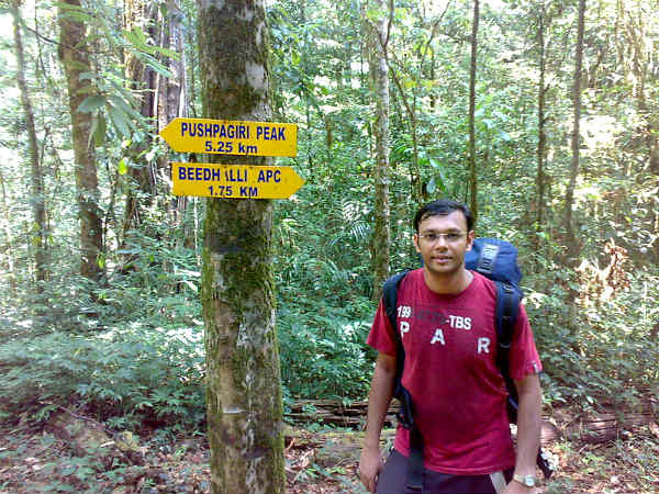 அறிவுப்பு பலகைகள் 