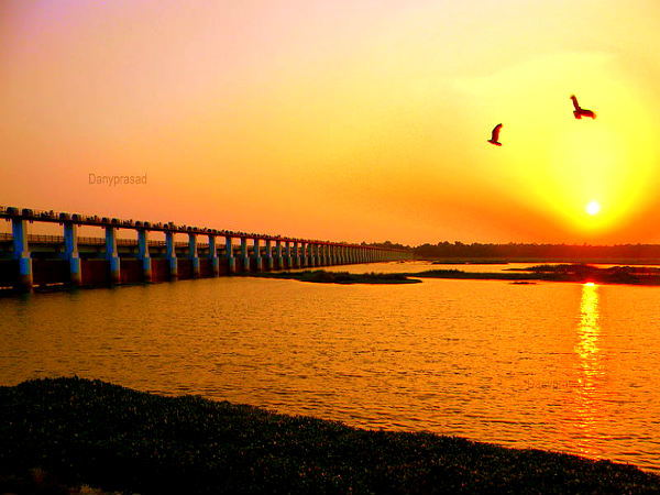 சம்ரவட்டம் பாலம் சம்ரவட்டம் பாலம்