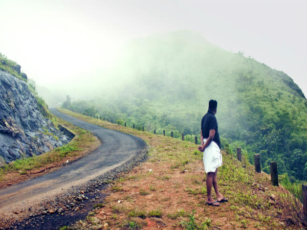 தொடுபுழாவிலிருந்து...