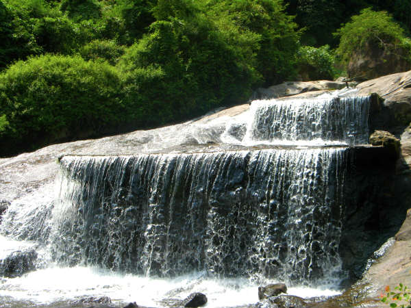 கோவை குற்றாலம்