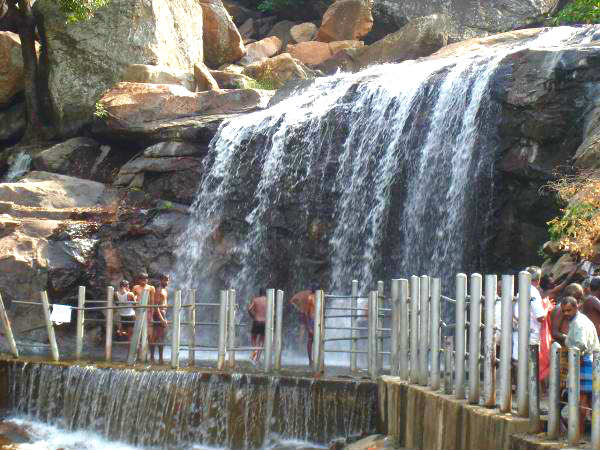 திருமூர்த்தி அருவி