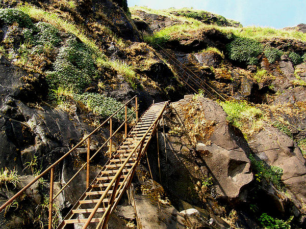 மகாராஷ்டிராவில் மலையேற்றம் செய்ய சிறந்த ஐந்து இடங்கள்
