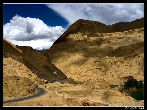 மணாலி - லெஹ் என்னும் கனவுப்பயணம்: 