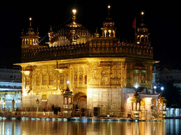 ஹர்மந்திர் சாஹிப் - பொற்கோயில் :