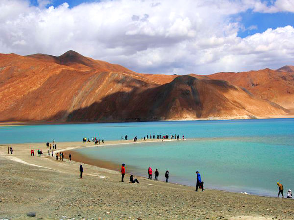 பான்காங் ஏரி : 