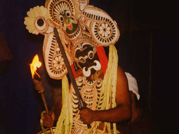  கொடுங்களூர் பகவதி அம்மன் கோயில் 