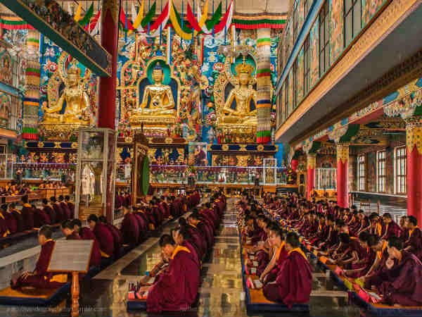 கர்நாடகாவில் திபெத்தியர்கள் ! :