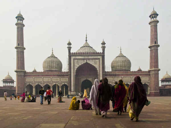 பக்தி பெரியது ! : 