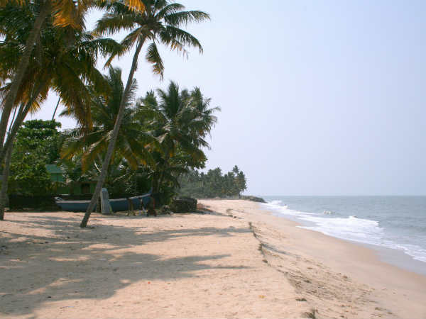 படகு வீட்டில் பயணம் செய்யுங்கள் : 