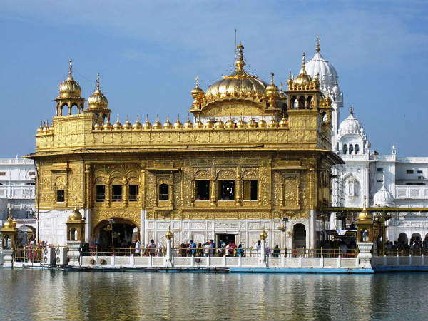 பணக்காரர்களுக்கு முன்னோடி