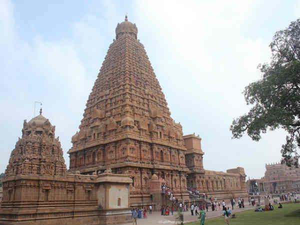 தஞ்சை பெரிய கோயில்!!