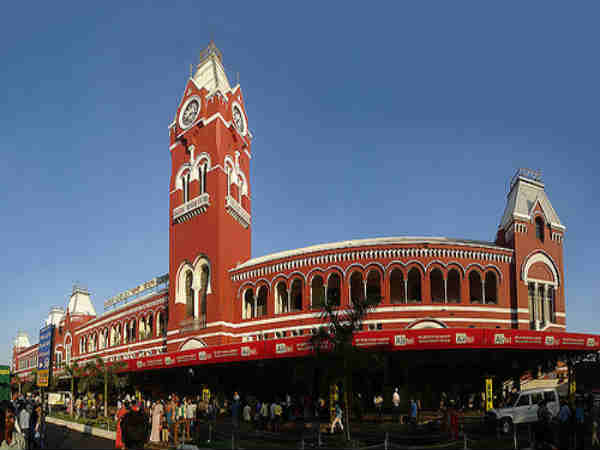 சென்னை சென்ட்ரல்: சென்னை சென்ட்ரல்: